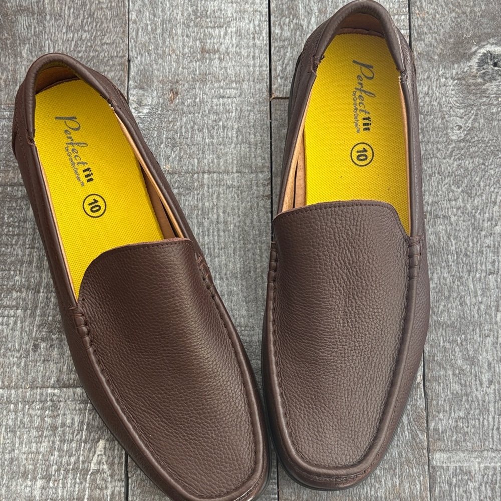 Gravity Defyer Leather Loafer Shoe